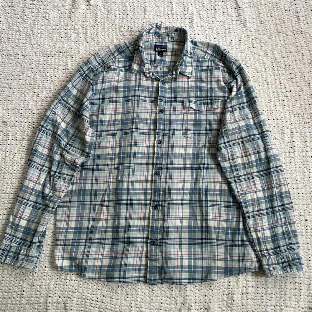 Patagonia Men's Long-Sleeved Blue Fjord Flannel Shirt - Size XXL
